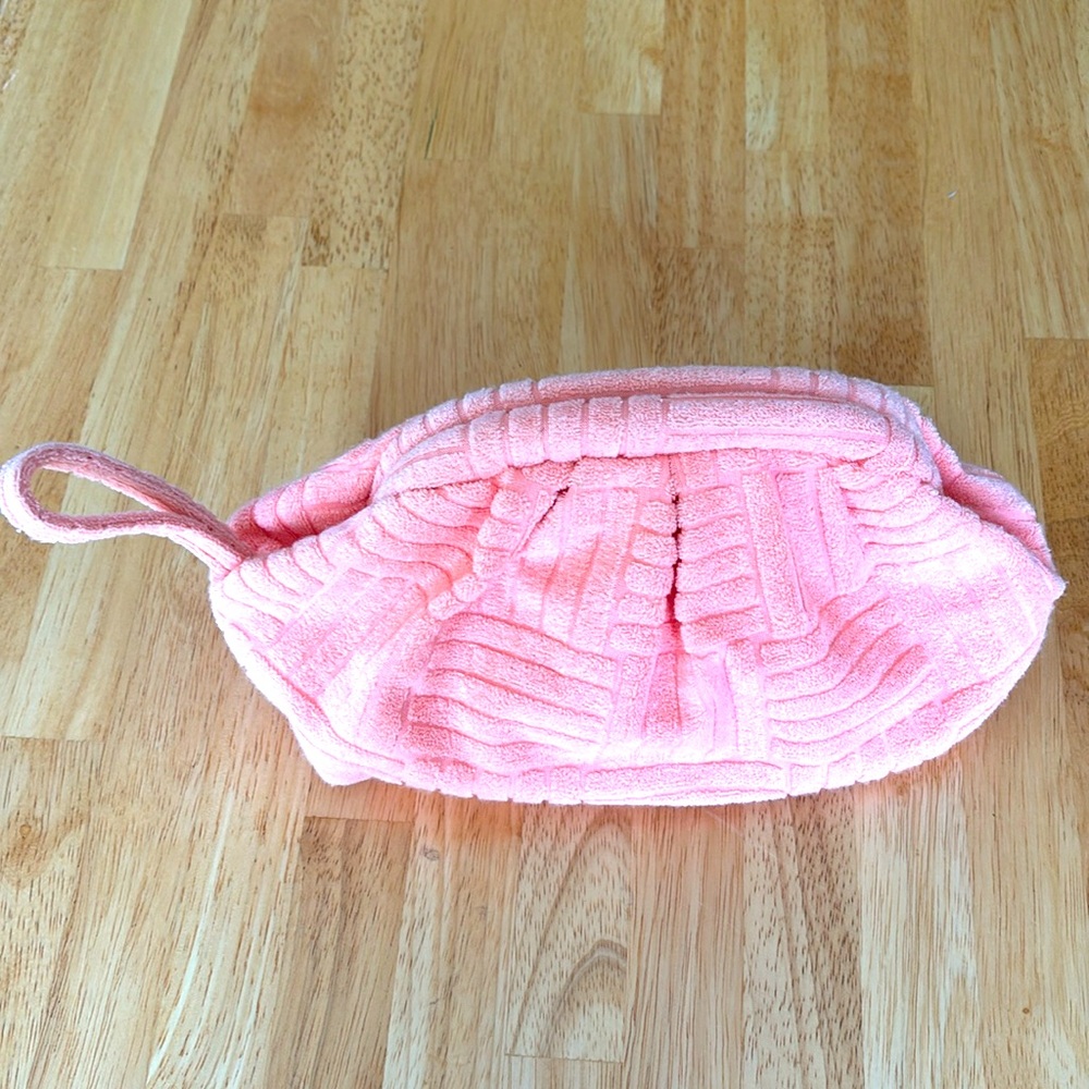 NWOT Cute Terry Cloth Make Up Bag / Cosmetic Bag